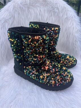 UGG Girls Black Sequin Sparkle Boots Size 4Y Uggs Stellar Sequin Sparkly